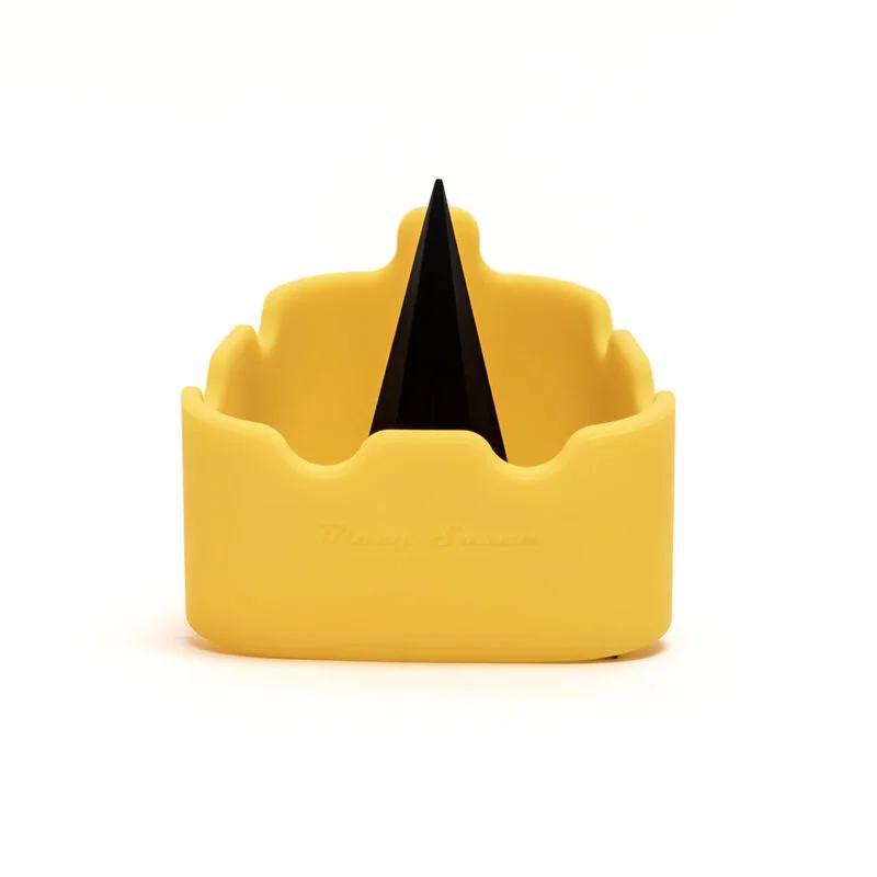 Blazy Susan Silicone Ashtray w/ Poker